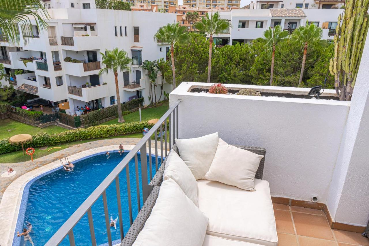 Beautiful Two Bedroom Apartment In Alamar ลากาลาเดมิฮาส ภายนอก รูปภาพ