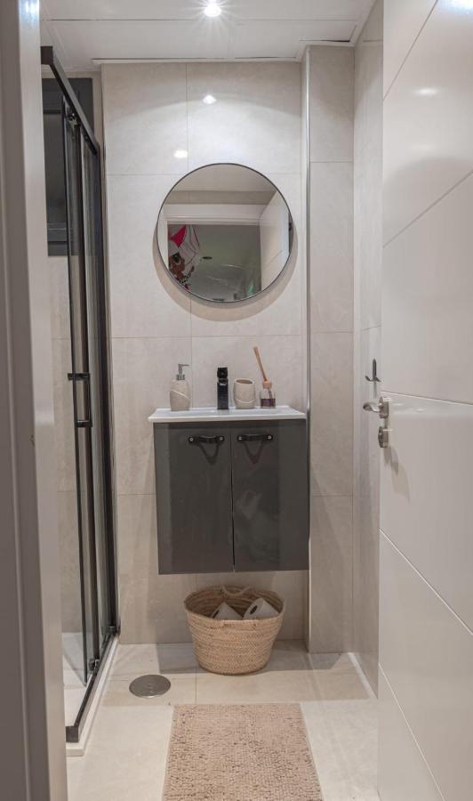 Beautiful Two Bedroom Apartment In Alamar ลากาลาเดมิฮาส ภายนอก รูปภาพ